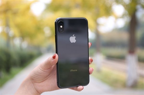 iPhone XS進(jìn)水損壞蘋果防水宣傳引爭議